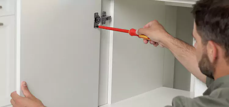 Screen Door Hinge Repair Orland Park